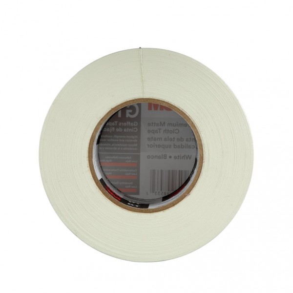 3M™ Premium Matte Cloth (Gaffers) Tape GT3 White, 72 mm x 50 m 11 mil, 16 rolls per case
