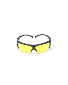 1356146O_3m-securefit-protective-eyewear-600-amber