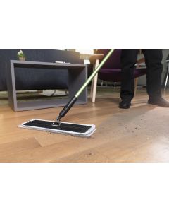 1789757O_3m-easy-trap-wood-floor-close-up